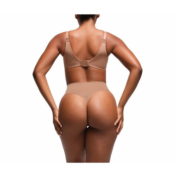 SKIMS SMOOTHING INTIMATES FULL COVERAGE BRA SIZE 40DDDD IN SIENNA NWT $56 - Picture 5 of 9